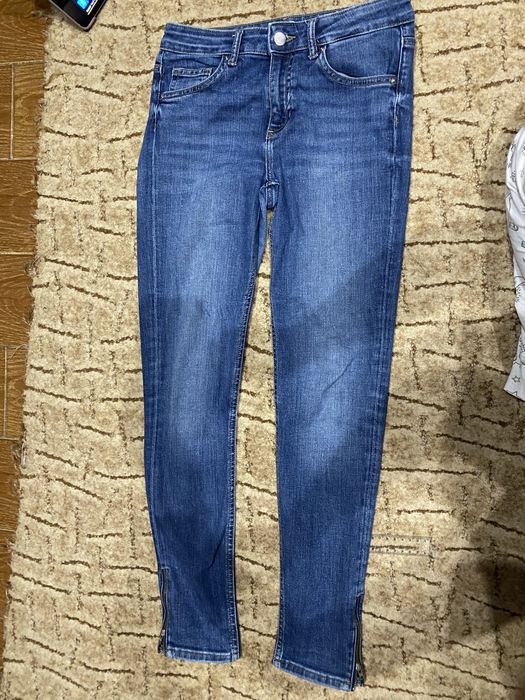 Джинсы H&M
