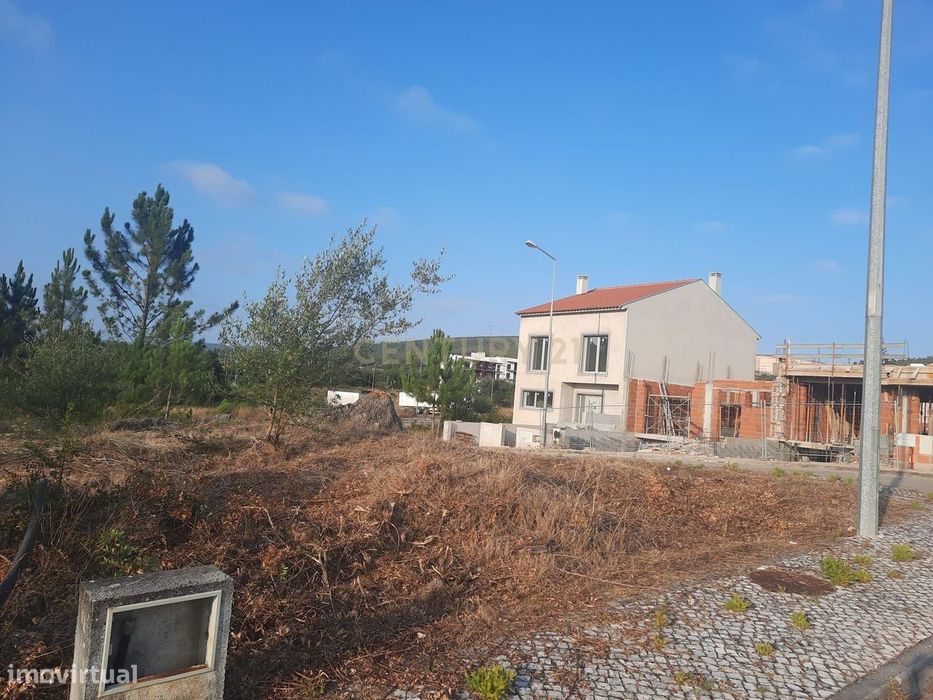 Lote de terreno para construção de moradia  unifamiliar em Barrocal — Pombal, Leiria