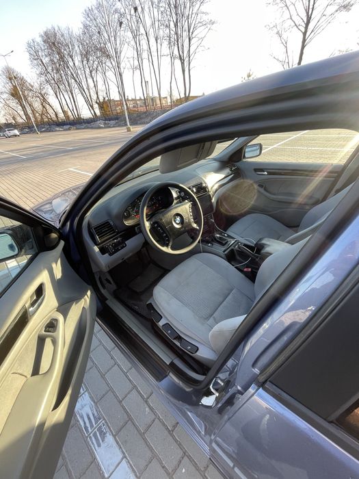 Продається BMW E46 2003