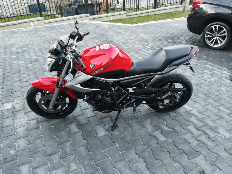 Yamaha xj6 naked