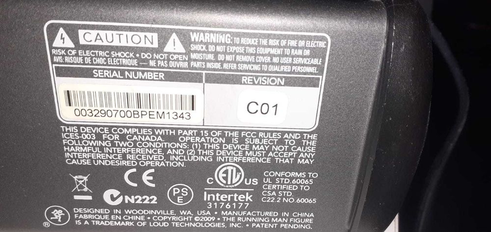 Mixer Mackie ProFX 12, kolumny estradowe 350W, wzmacniacz QSC USA 850.