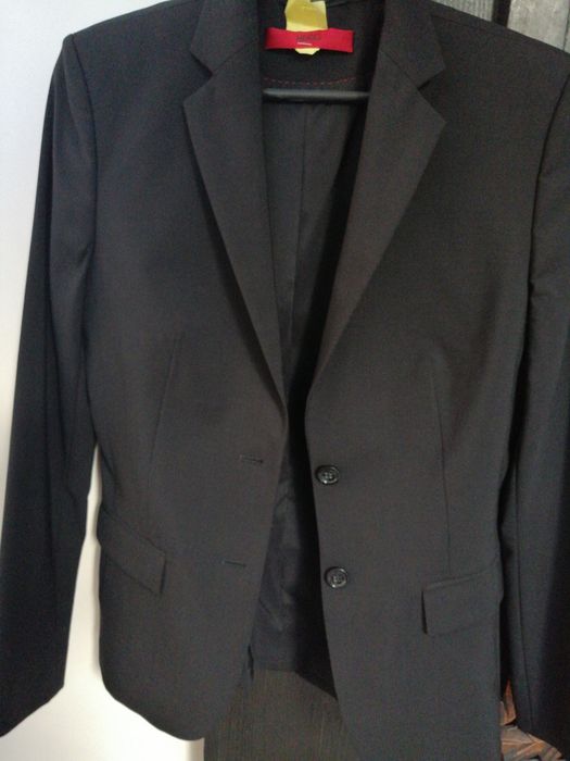 Okazja! Garnitur damski Hugo Boss S/36