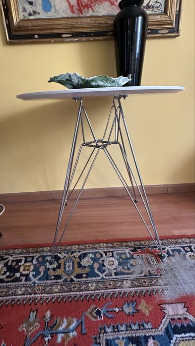 Mesa de Jantar/Café Redonda Estilo Eames (Base Eiffel) – Alta Qualidade