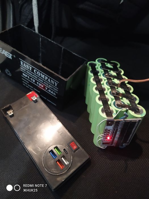 Павербанк аккумулятор 5-12в 28000мА 21700