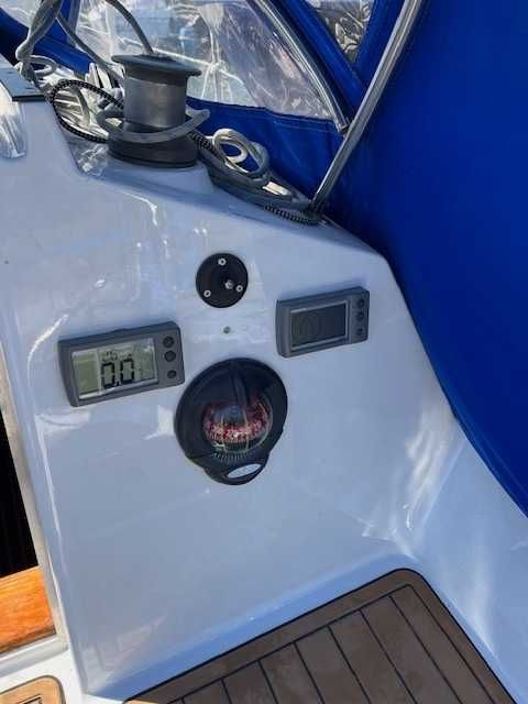 Jacht żaglowy Pegaz 737