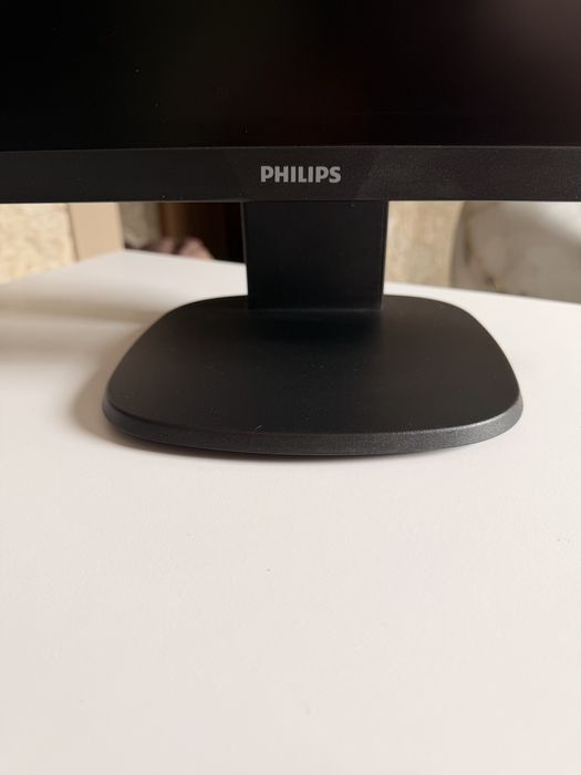Монитор Philips 223S7E компьютер