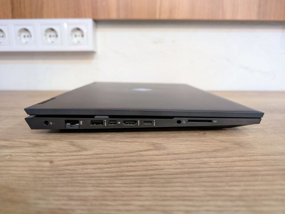 Ігровий ноутбук  HP Omen 16 / Ryzen 7 5800H / RTX 3070 / RAM 16Gb / SSD 512Gb / Гарантія / ОПТ