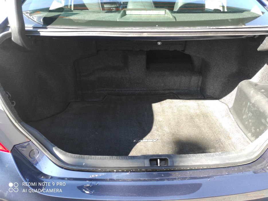 Сдам в аренду TOYOTA Camry 55  2015 год супер цена 750 гр день