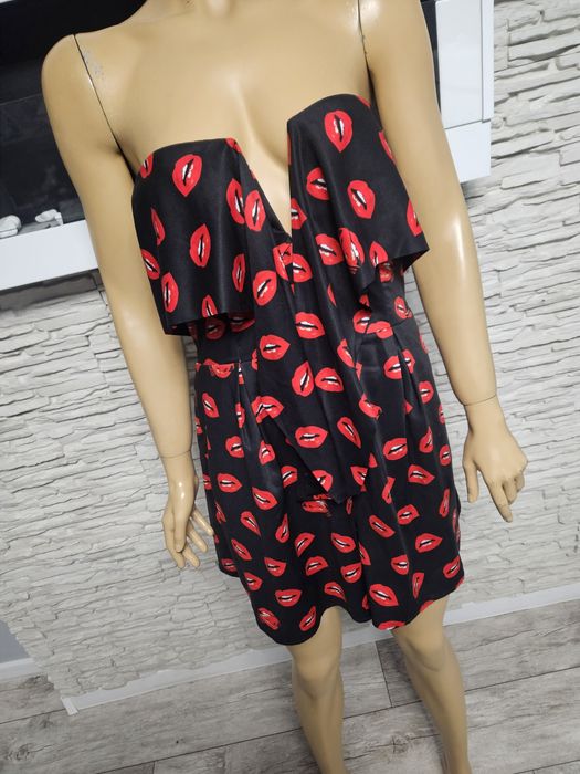 Kombinezon na lato elegancki Guess rozm M w usta