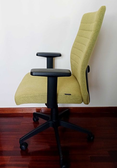 Cadeira de Escritório Giratória Verde