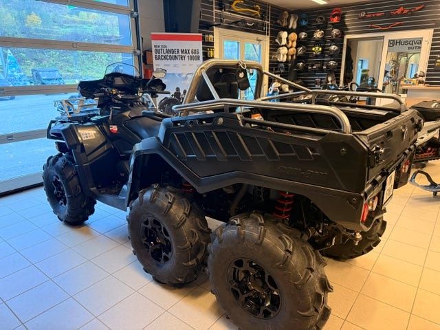 Can-Am Outlander 6x6 1000 Max XU
