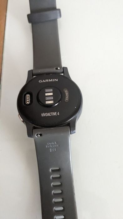 Garmin vivoactive 4
