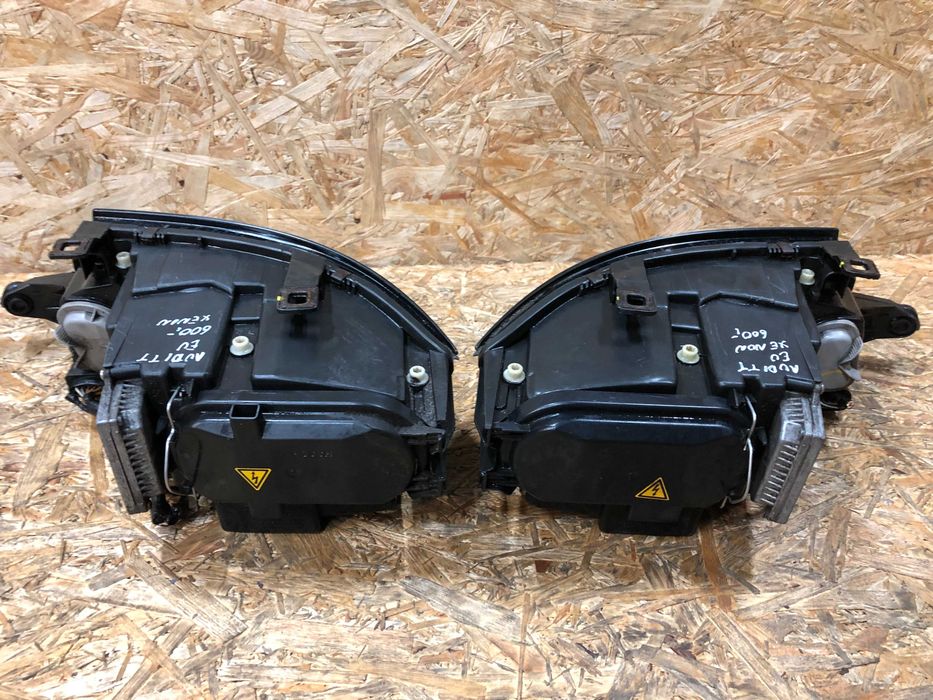 Lampa/reflektor przedni Audi TT xenon