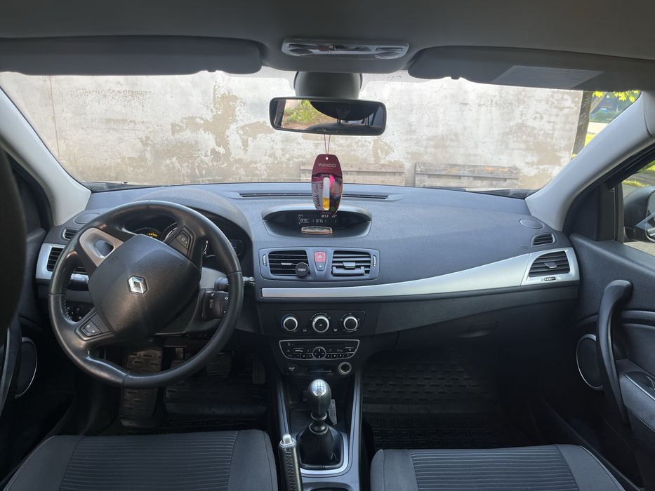 Renault Megane 1.5 dci не фарбований