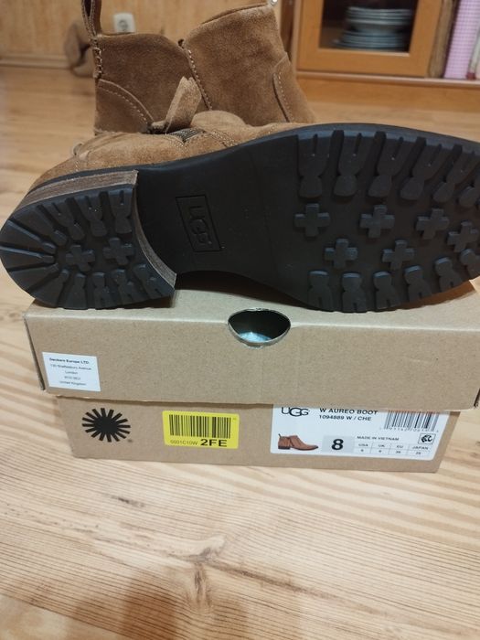 Sprzedam Botki UGG r. 39