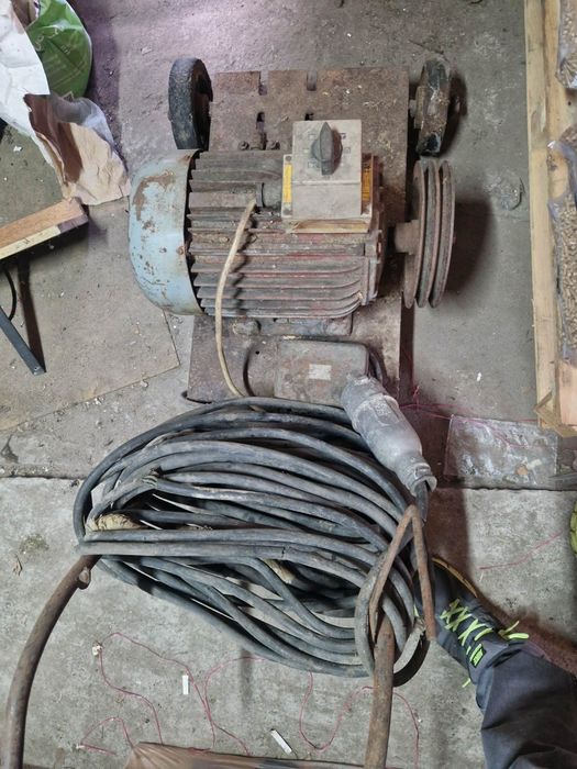 Sprzedam silnik 7.5 kW