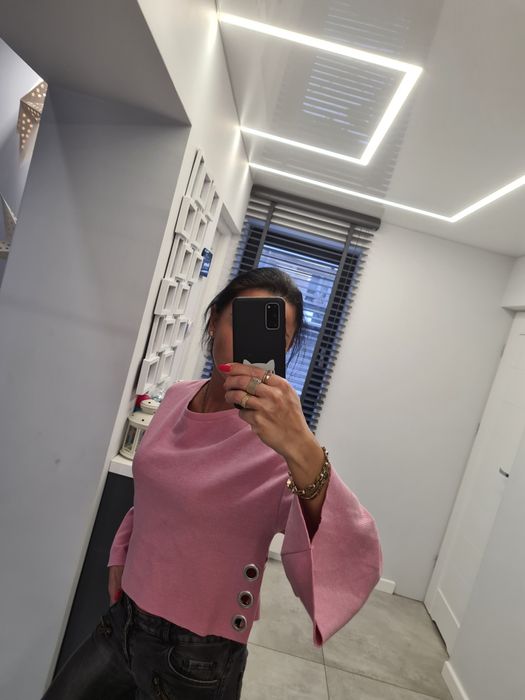 Różowa krótka bluza xs
