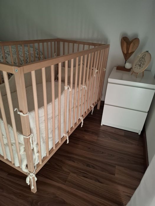 Berço com colchão