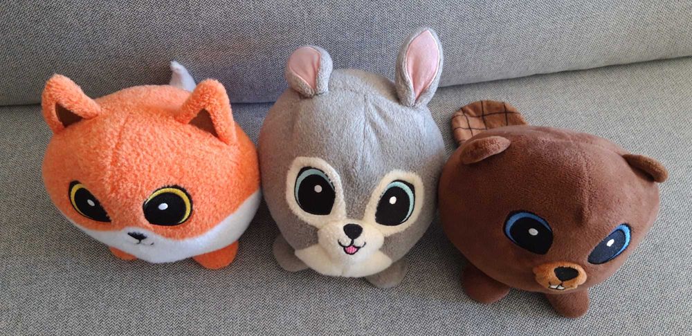 Conjunto de peluches.