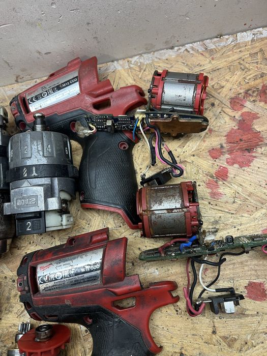 Milwaukee M12 CDD