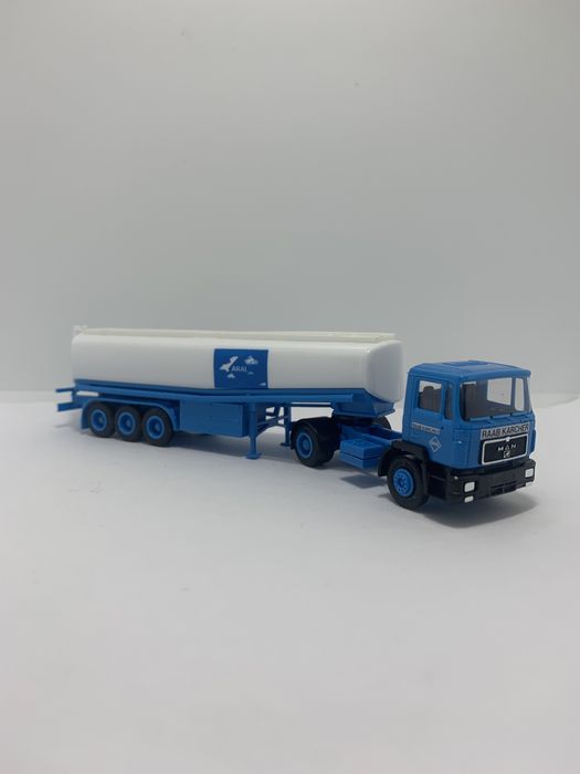 MAN com Cisterna ARAL da Herpa escala H0 1/87