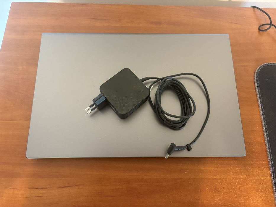 ASUS VivoBook X515J / i7-10gen / 16GB RAM / SSD 480GB / NVIDIA 2GB /