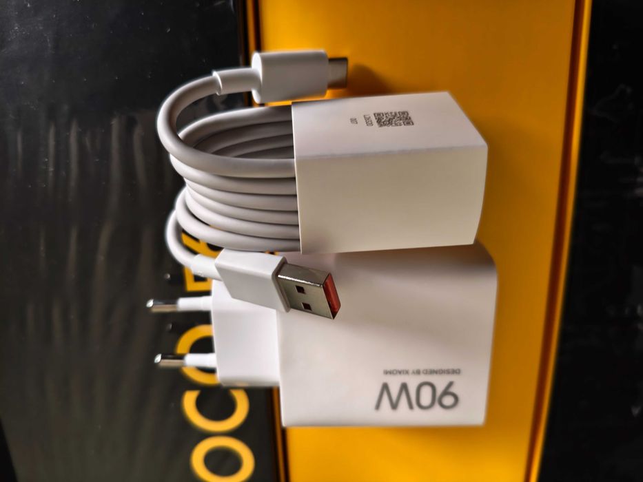 Poco F6 8/256Gb Black / Snapdragon 8s Gen 3 / NFC / Global