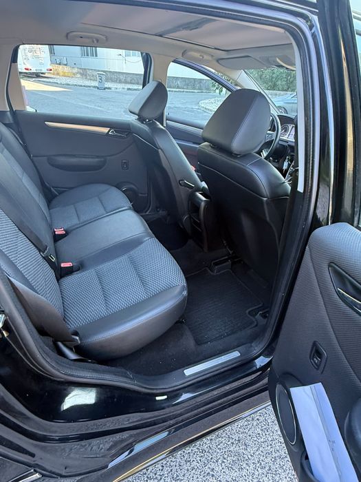 Vendo Mercedes B 180 CDI