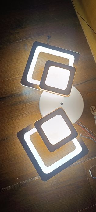 Plafon led dwie barwy