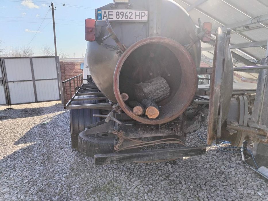 Продаю FAW 1061 асенізатор