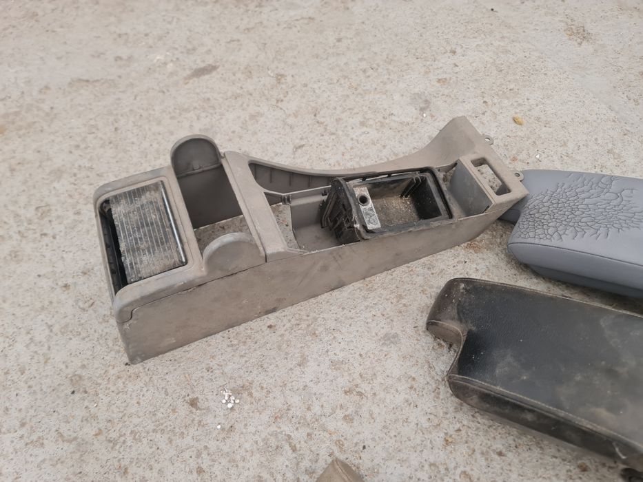 Podlokietnik tunel bmw e46 .