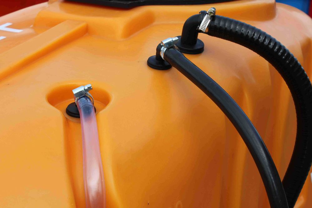 2 РОКИ ГАРАНТІЇ - VINMET обприскувач навісний 400 л. опрыскиватель