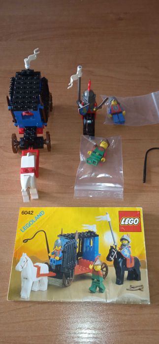 Lego Castle  6042 Dungeon Hunters Forestman