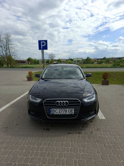 Audi A4 B8 2012 2.0 TDI Механіка | Доглянуте авто