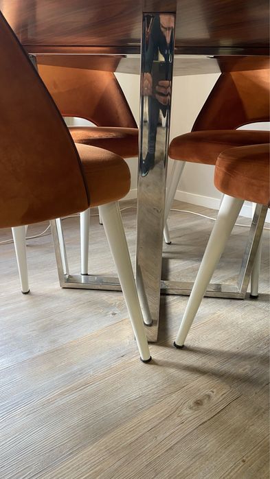 Mesa de Madeira acabamento âmbar