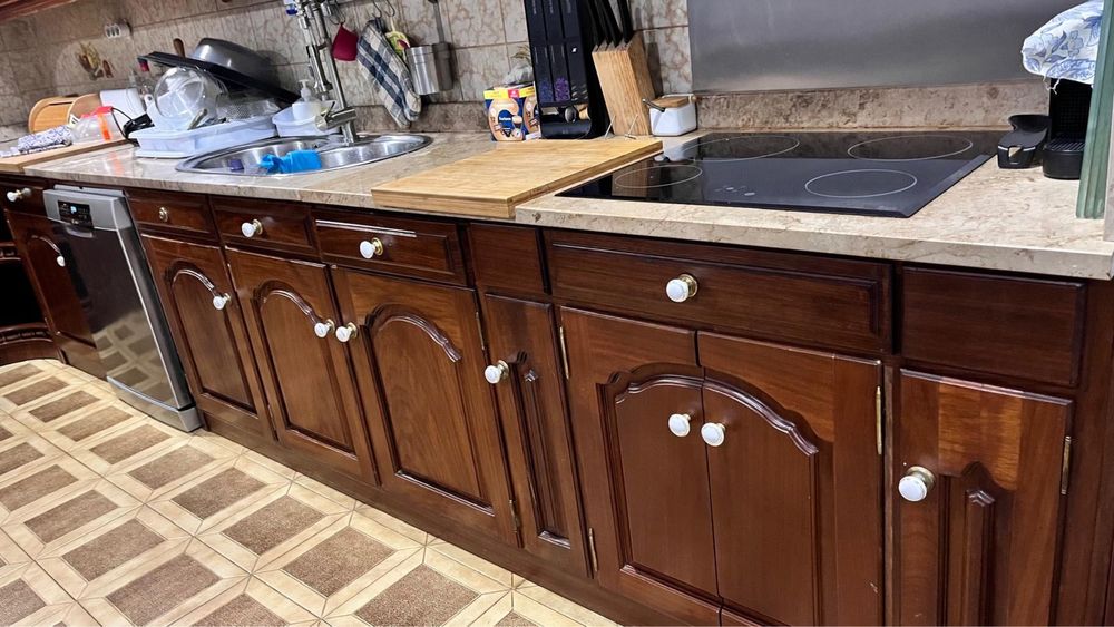 Vendo cozinha em muito bom estado de conservação