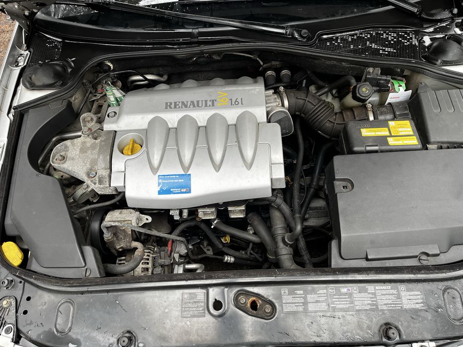 Renault Laguna II Lift 1,6 16V 113KM benzyna,  184 tys.km.