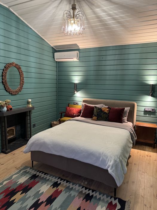 Подобова оренда будинку з Акумуляторми біля Києва. сауна, більярд, ліс