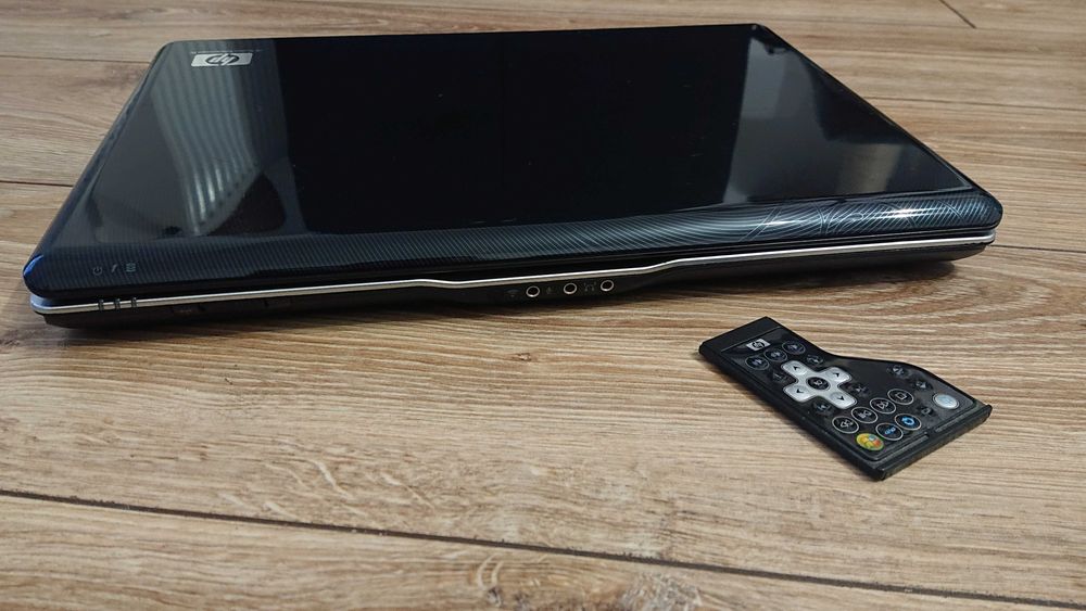 Laptop HP Pavilion dv6500 (Core 2 Duo 1.5 GHz, 4 GB ram, Win VISTA]