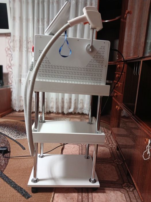 Діодний лазерний апарат для видалення волосся  стан нового