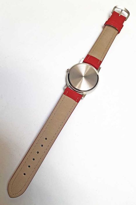 Relógio Redondo Pulso Bracelete Vermelha