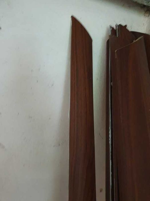 Listwy wykończeniowe do ościeżnic drzwi wew 2 x 80 ,1 x 70 Dobry stan