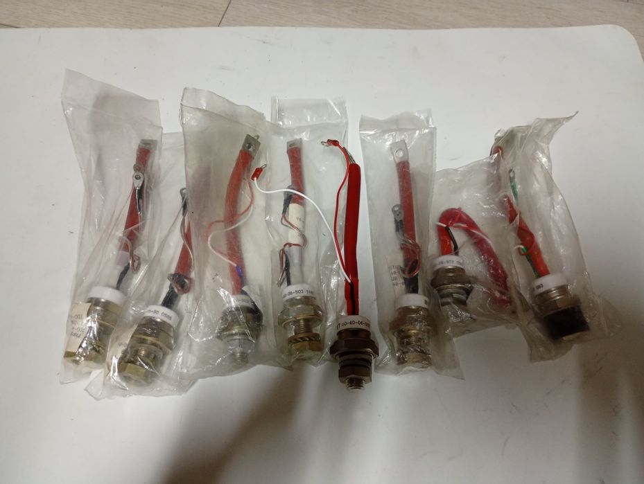 Unitra Tyrystor t00-40-06 nowe