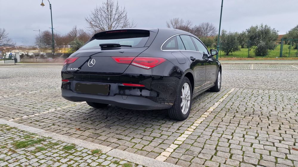 Mercedes Benz CLA 250 e