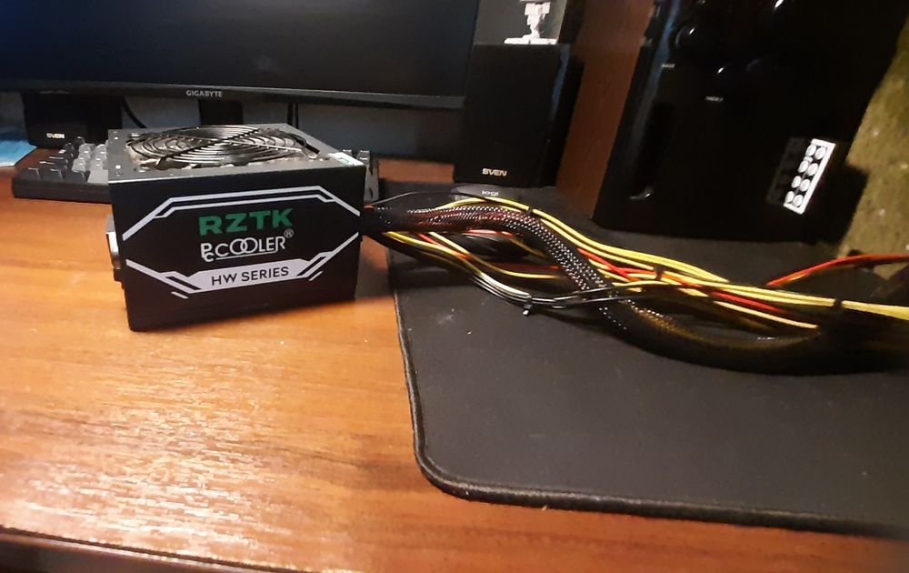 Блок живлення RZTK PcCooler HW600-NP 600W (Під ремонт/Уцінка)
