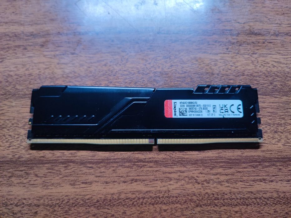Kingston Fury Beast DDR4 — 16GB (1×16GB) 3200MHz  kf432c16bbk2/32