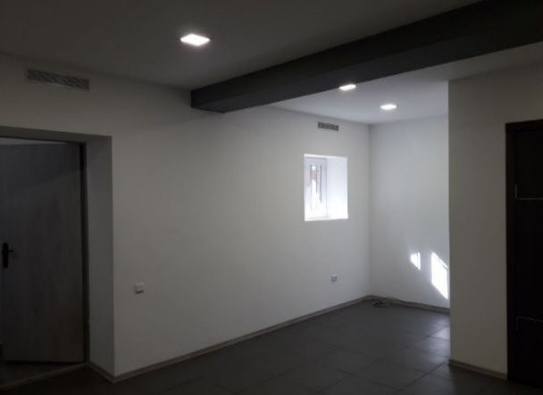 Продам помещение в самом центре! Цоколь!