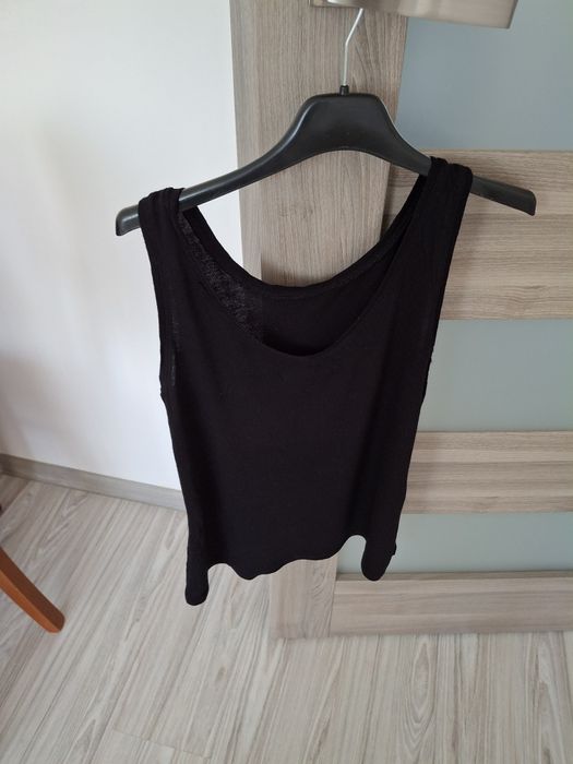 Czarny top damski