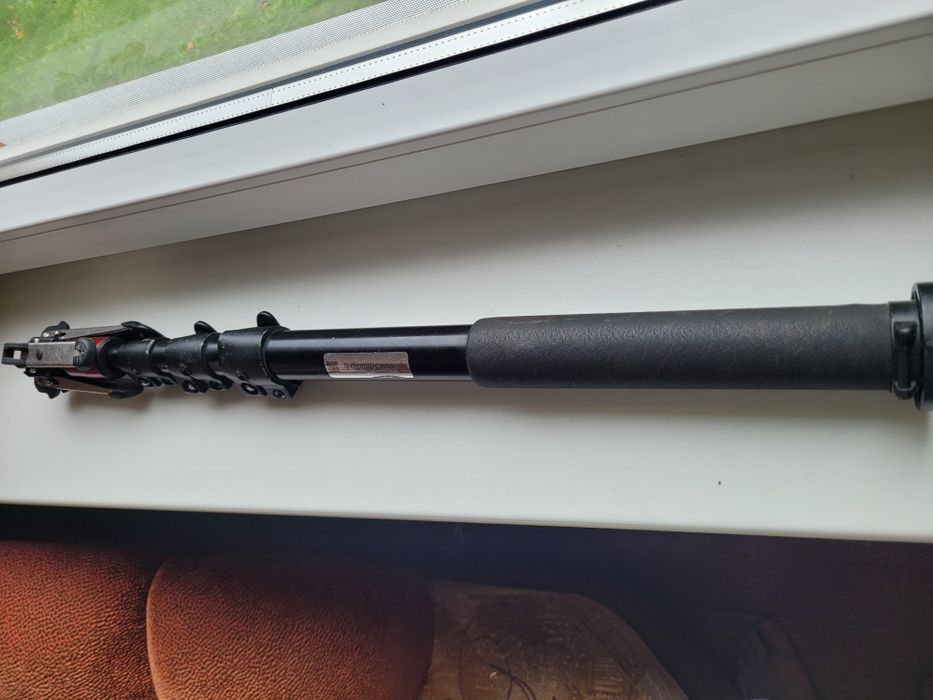 Монопод штатив Manfrotto 561BHDV сделано в Italy