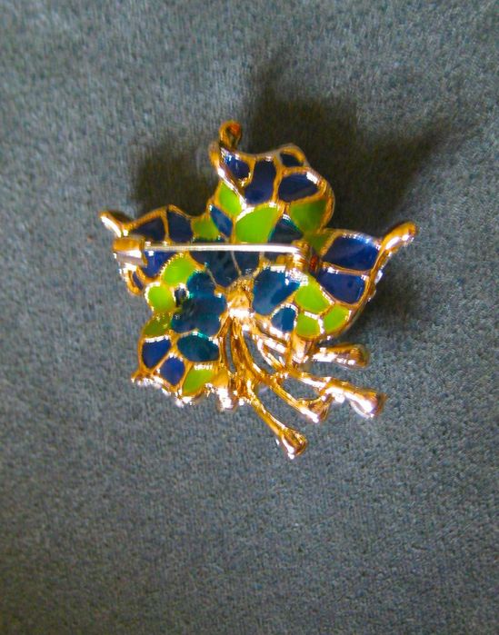 Alfinete / Broche / Pregadeira Flor NOVO